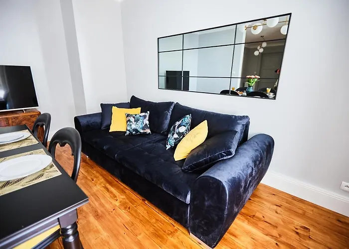 Apartment Art Deco Dla 6 Osob Chorzow/katowice 6b Chorzow