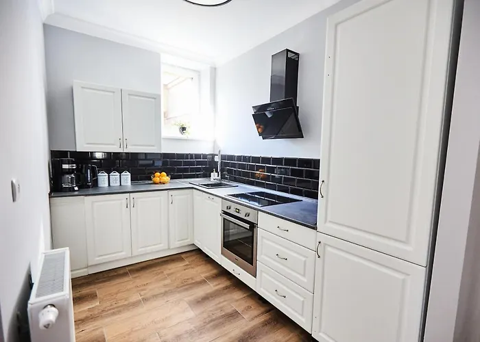 Art Deco Dla 6 Osob Chorzow/katowice 6b Apartment Chorzow